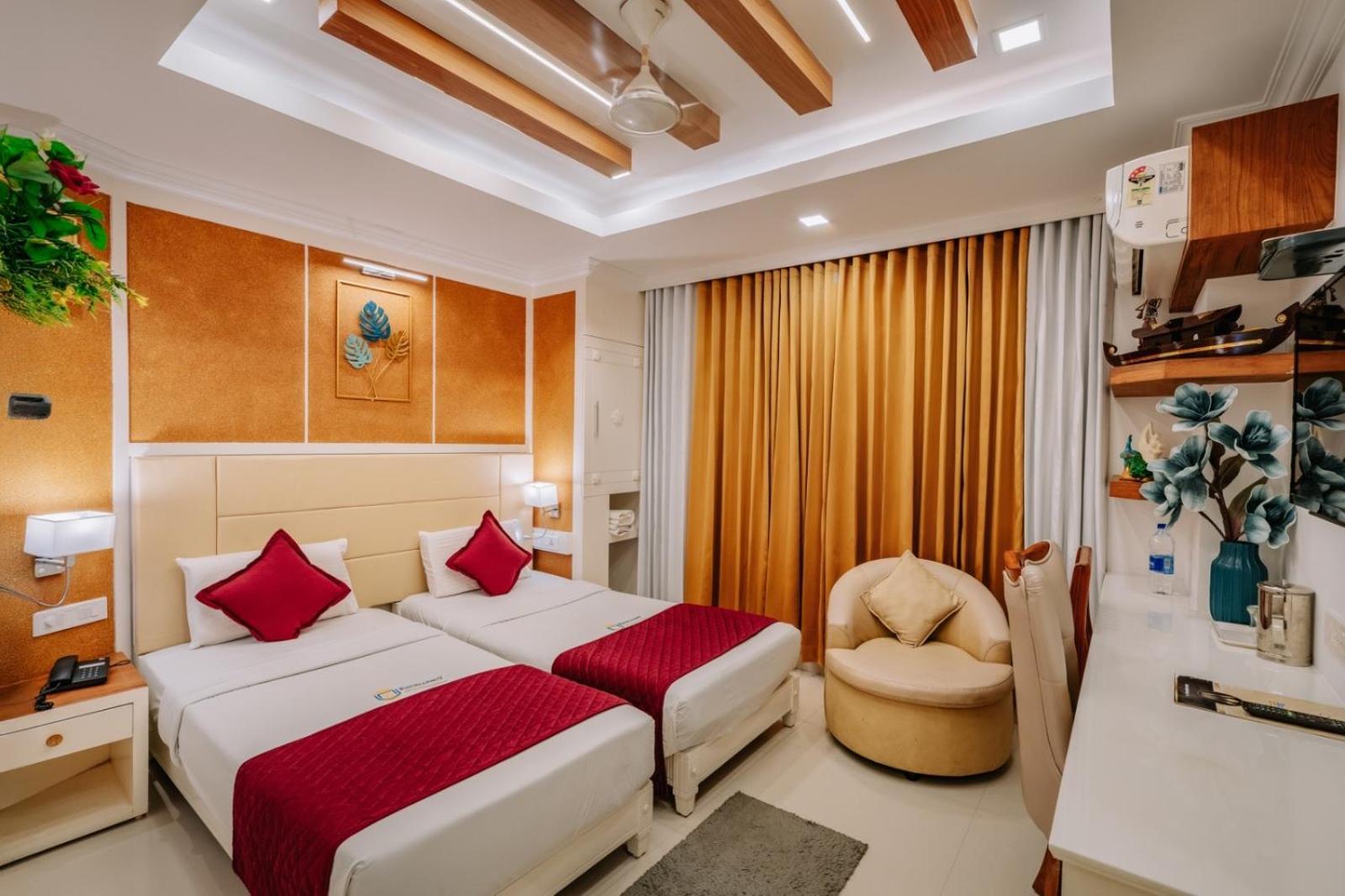 Excellency Airport Hotel Kochi ภายนอก รูปภาพ